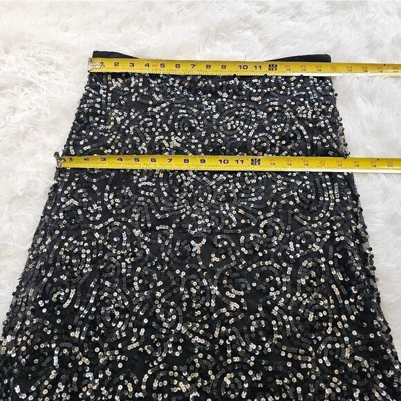 BCBGMaxAzria sequined skirt size small - Picture 10 of 10